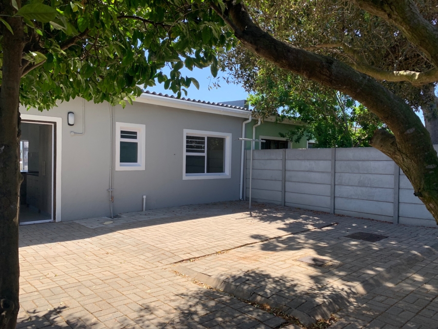 2 Bedroom Property for Sale in Velddrif Western Cape